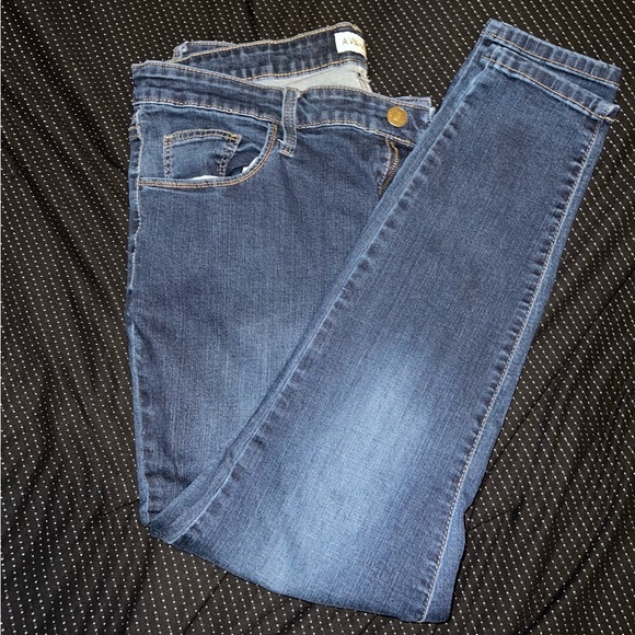 Ava & Viv Skinny Jean - Picture 1 of 2